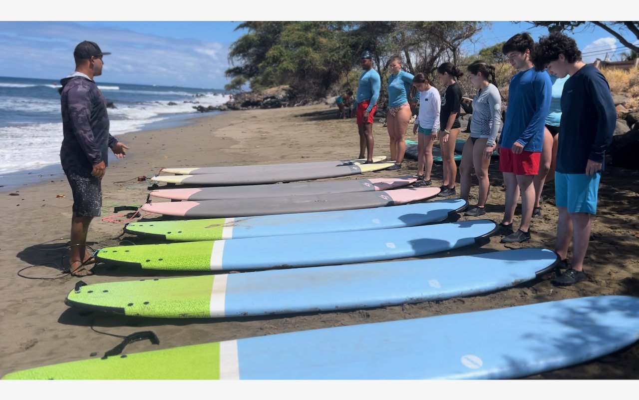 Catching Waves:              A Beginner's Guide to Surfing in Maui
